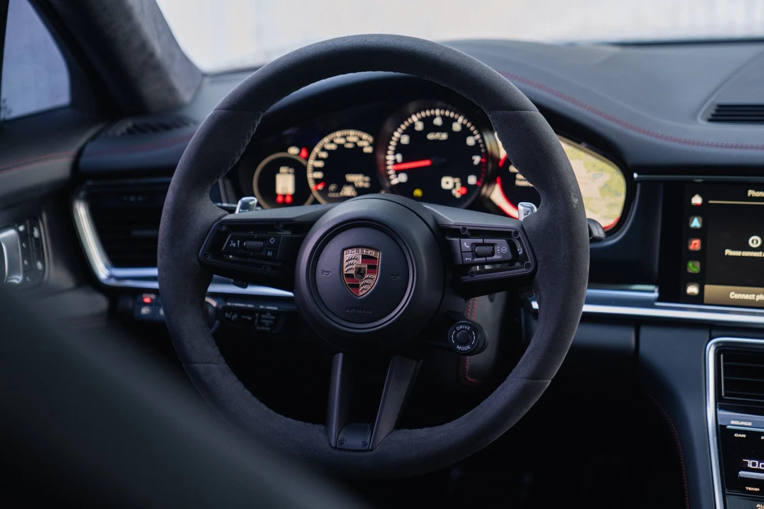 2023 Porsche 971 Panamera GTS - Image 31 of 31