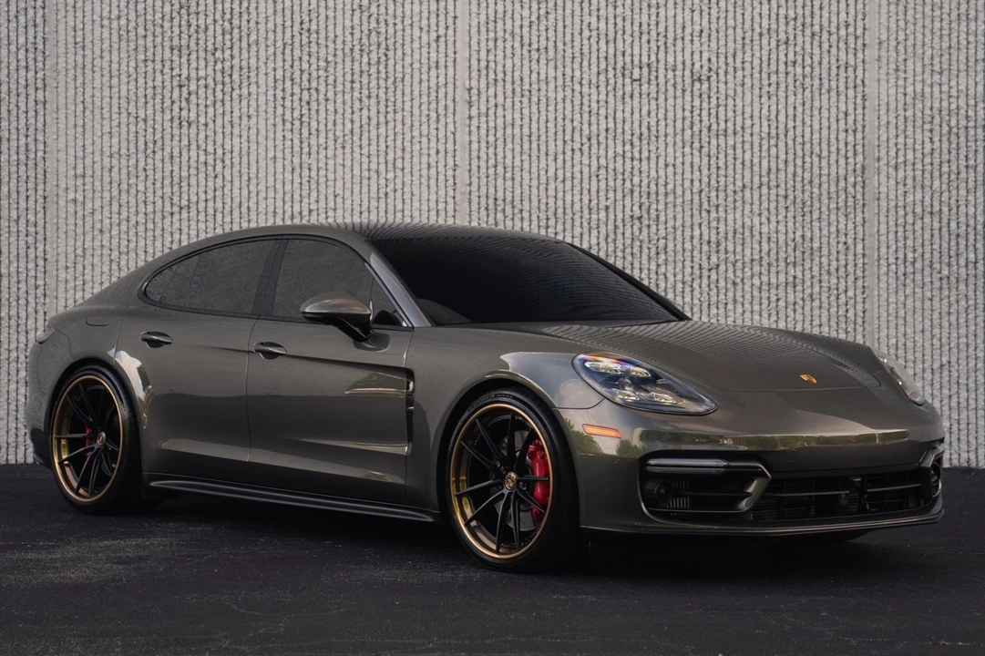 2023 Porsche 971 Panamera GTS - Image 9 of 31