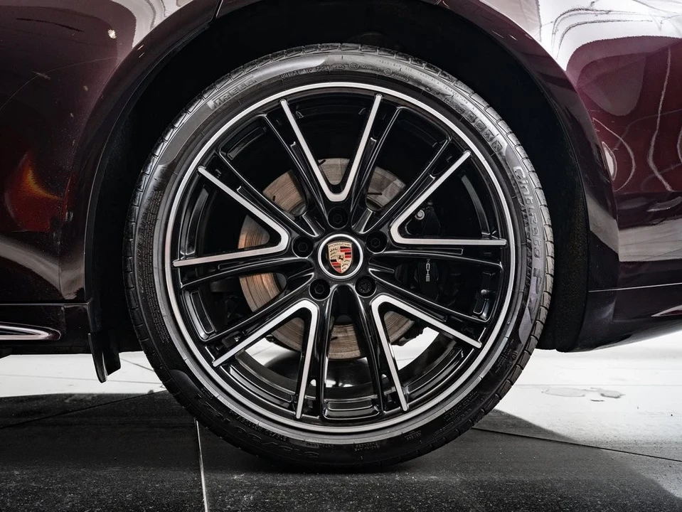 2023 Porsche 971 Panamera GTS - Image 12 of 21