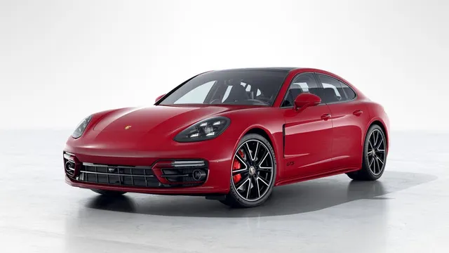 2023 Porsche Panamera GTS