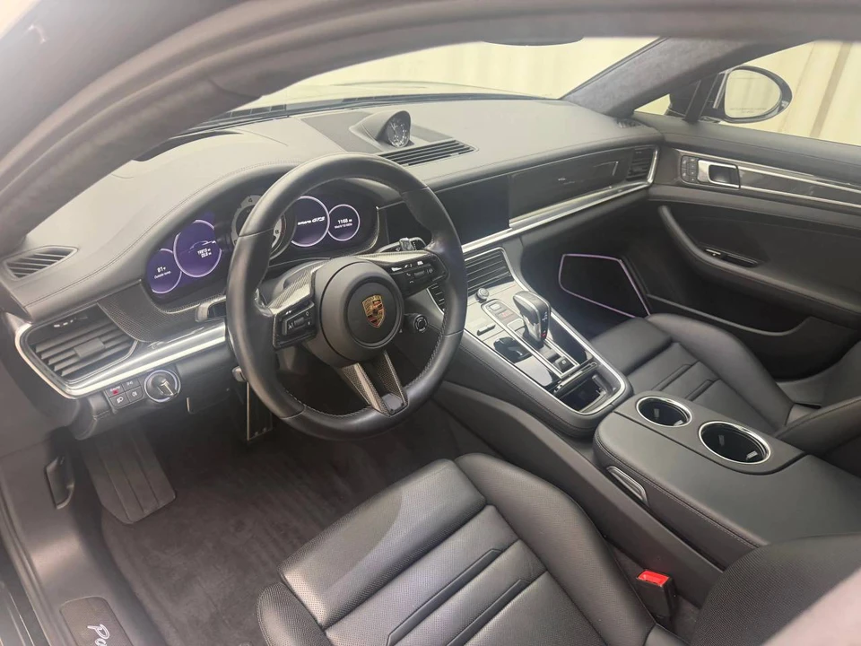2023 Porsche 971 Panamera GTS - Image 4 of 5
