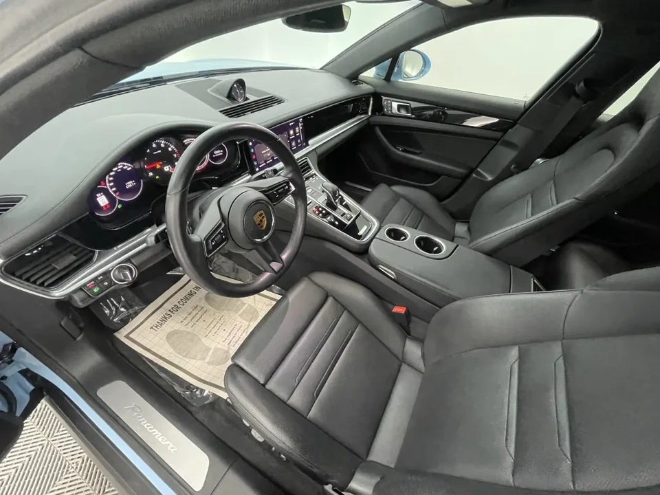 2023 Porsche 971 Panamera - Image 4 of 10