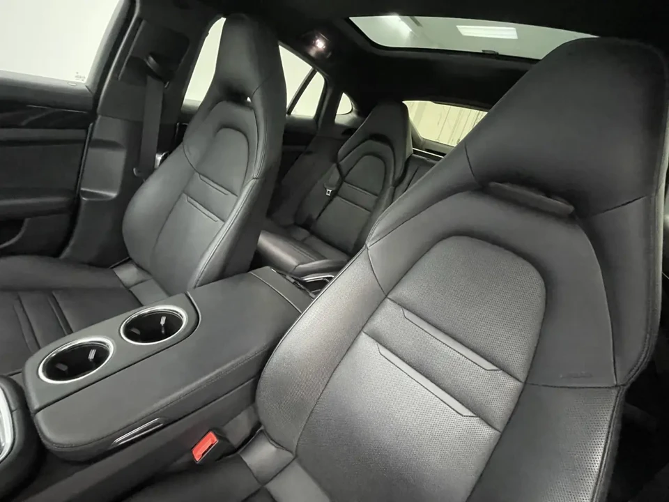2023 Porsche 971 Panamera - Image 5 of 10