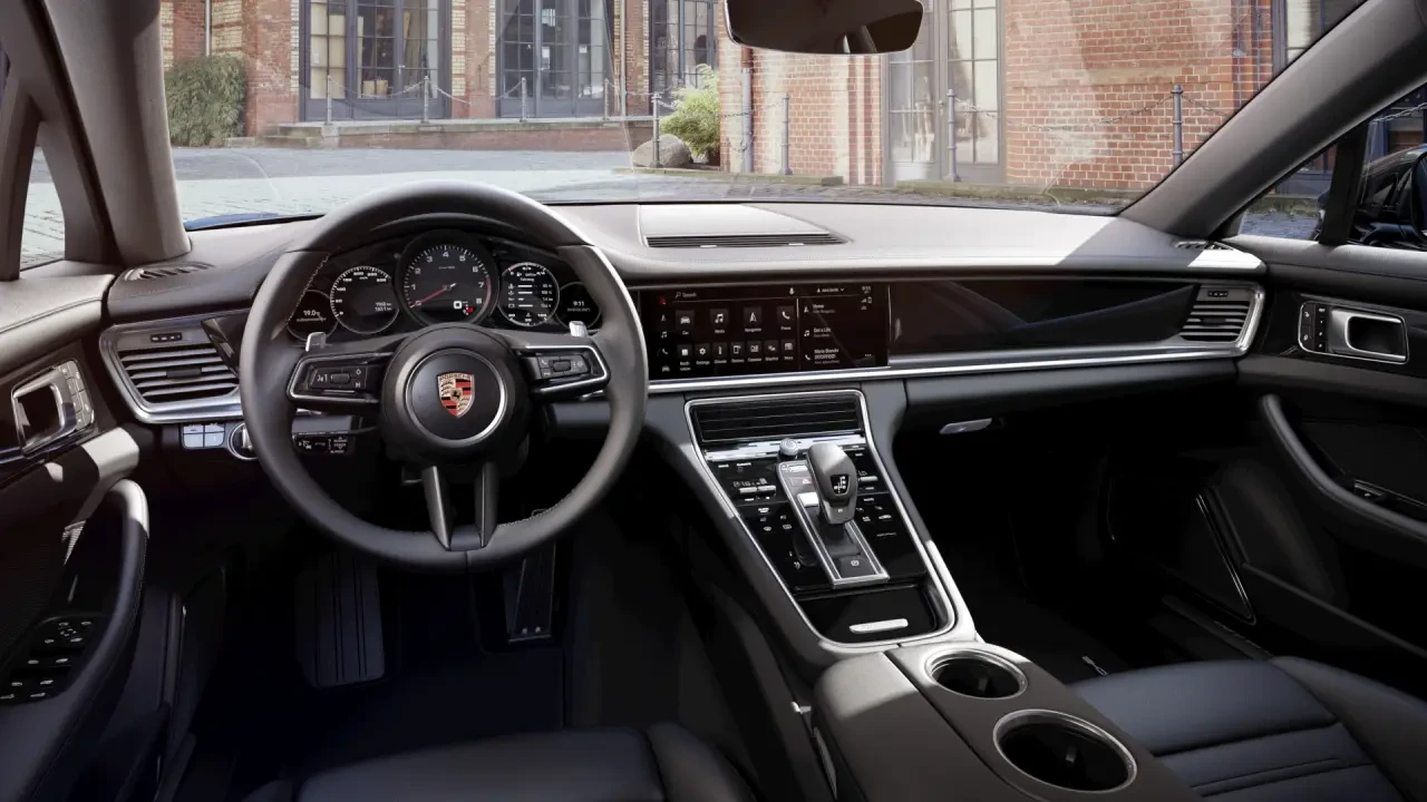 2023 Porsche 976 Panamera - Image 4 of 12