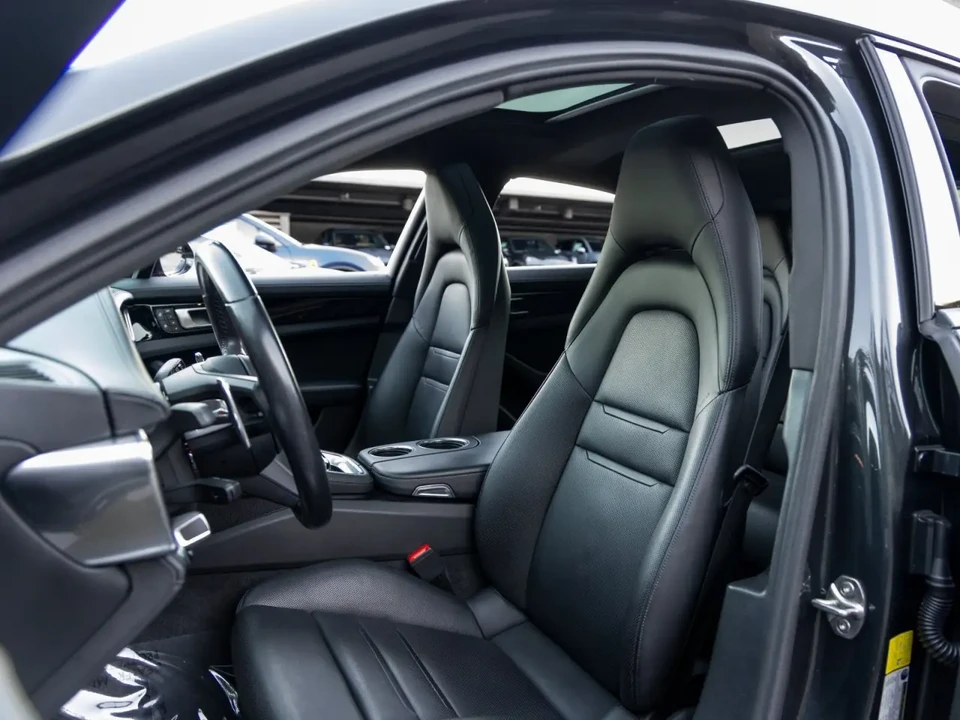 2023 Porsche 971 Panamera - Image 5 of 6