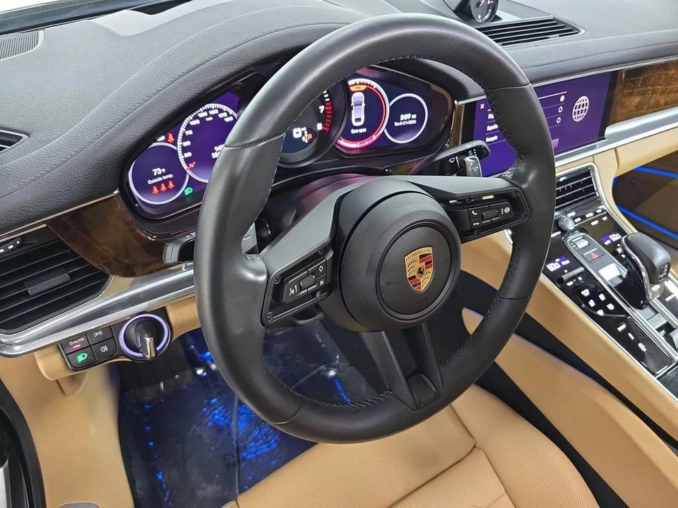 2023 Porsche 971 Panamera - Image 4 of 5
