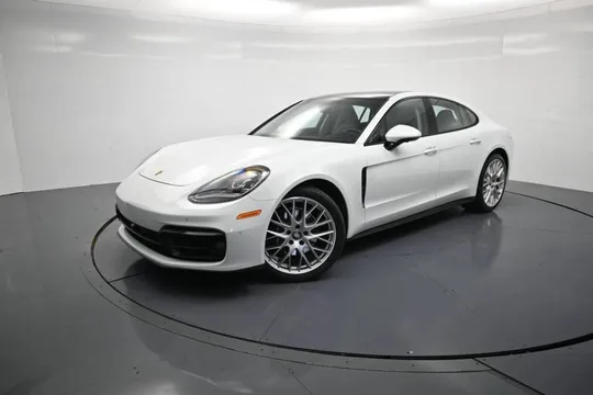 2023 Porsche Panamera