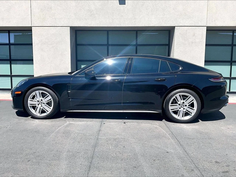 2023 Porsche 971 Panamera - Image 2 of 5