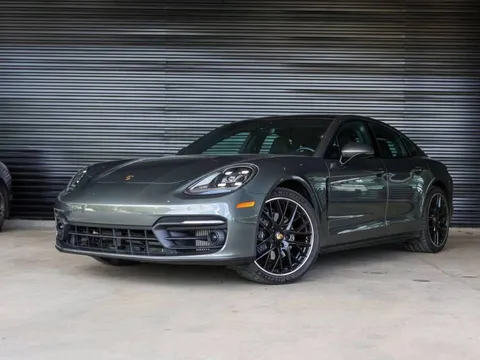 2023 Porsche Panamera