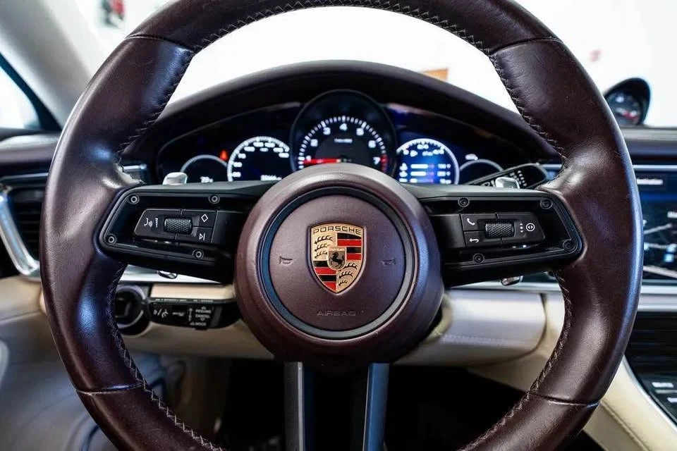 2023 Porsche 971 Panamera - Image 16 of 20