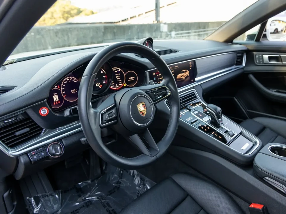 2023 Porsche 971 Panamera - Image 4 of 11