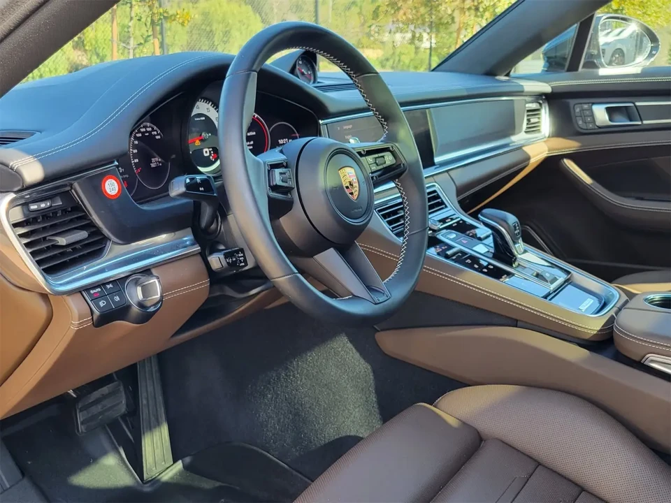 2023 Porsche 971 Panamera - Image 4 of 6