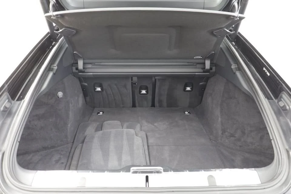 2023 Porsche 971 Panamera - Image 17 of 19