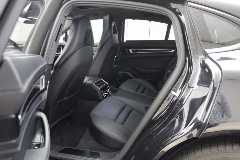 2023 Porsche 971 Panamera - Image 13 of 19