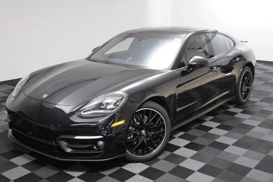 2023 Porsche 971 Panamera - Image 2 of 19