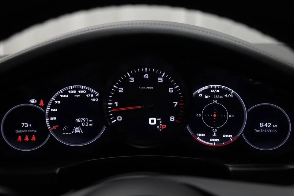2023 Porsche 971 Panamera - Image 7 of 19