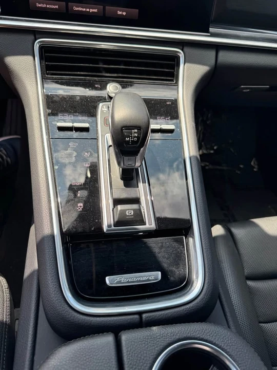 2023 Porsche 971 Panamera - Image 11 of 15