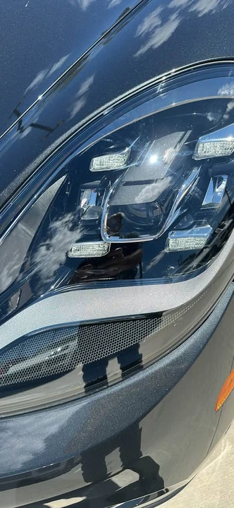 2023 Porsche 971 Panamera - Image 2 of 12