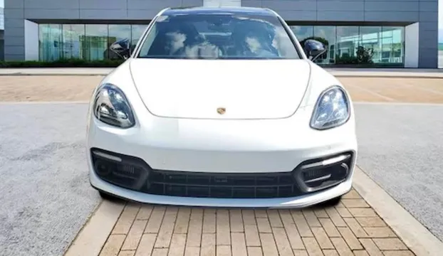 2023 Porsche Panamera Platinum Edition Sedan 4D