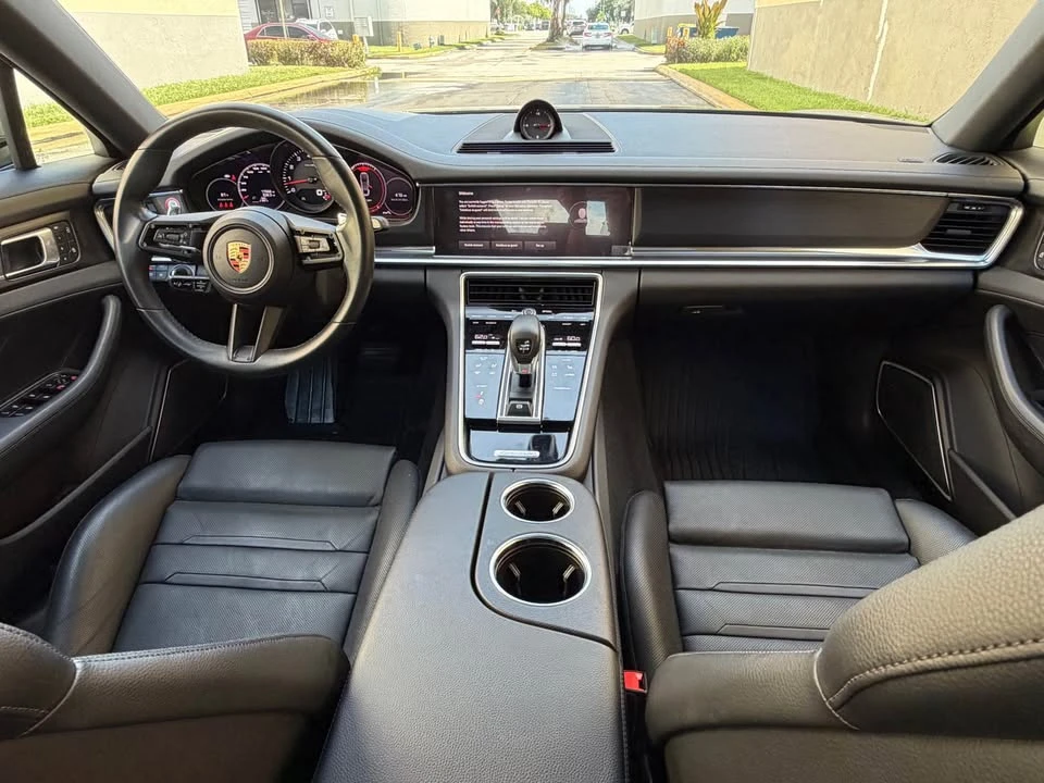2023 Porsche 971 Panamera - Image 13 of 19