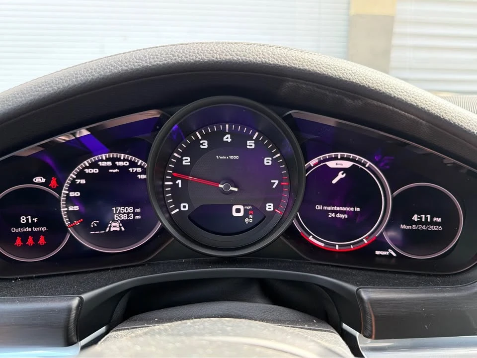 2023 Porsche 971 Panamera - Image 9 of 19