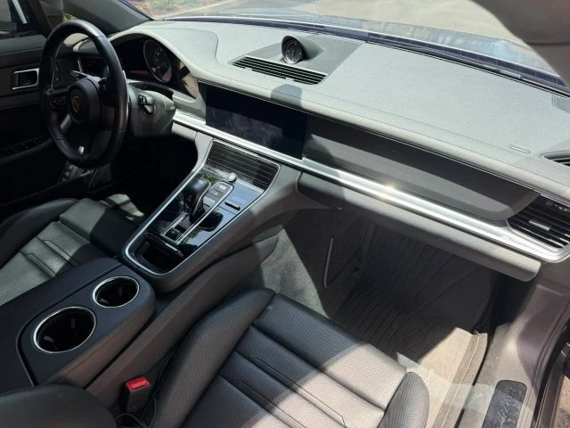 2023 Porsche 971 Panamera - Image 12 of 31