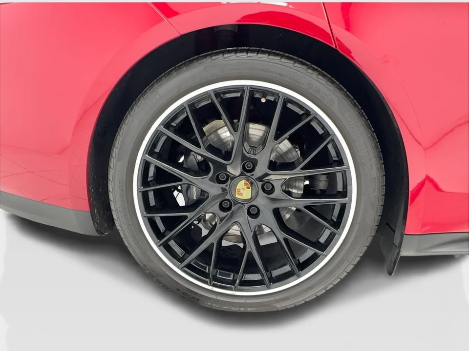 2023 Porsche 971 Panamera - Image 16 of 21