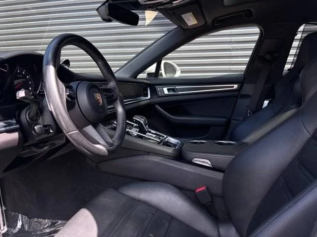 2023 Porsche 971 Panamera - Image 4 of 5