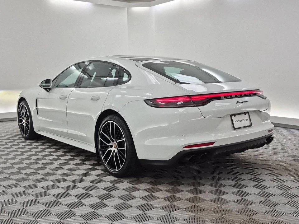 2023 Porsche 971 Panamera - Image 3 of 4
