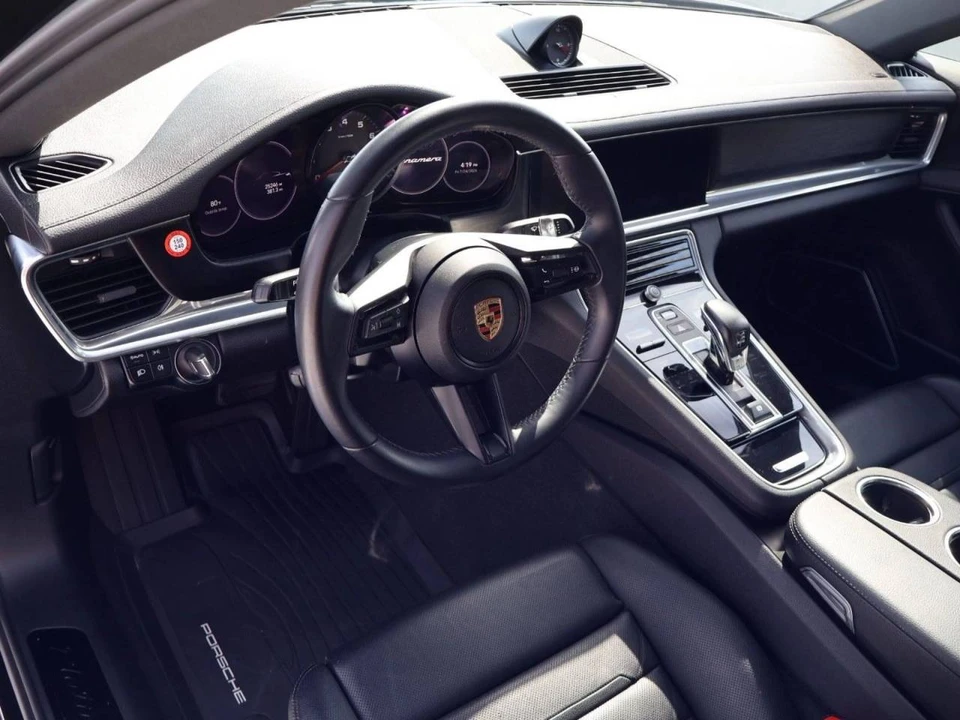 2023 Porsche 971 Panamera - Image 2 of 5