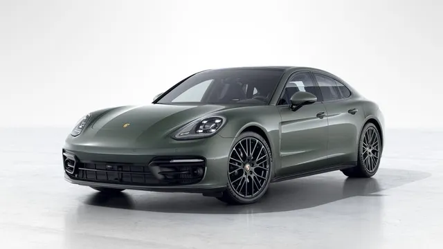2023 Porsche Panamera Platinum Edition