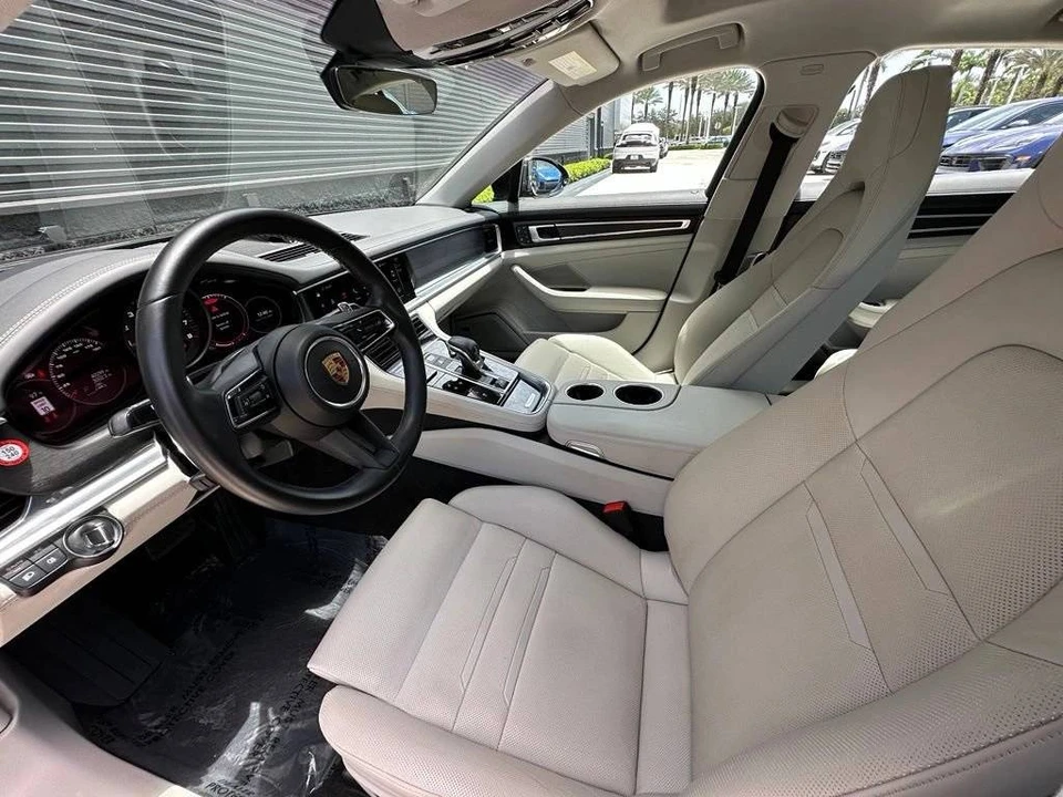 2023 Porsche 971 Panamera - Image 4 of 5