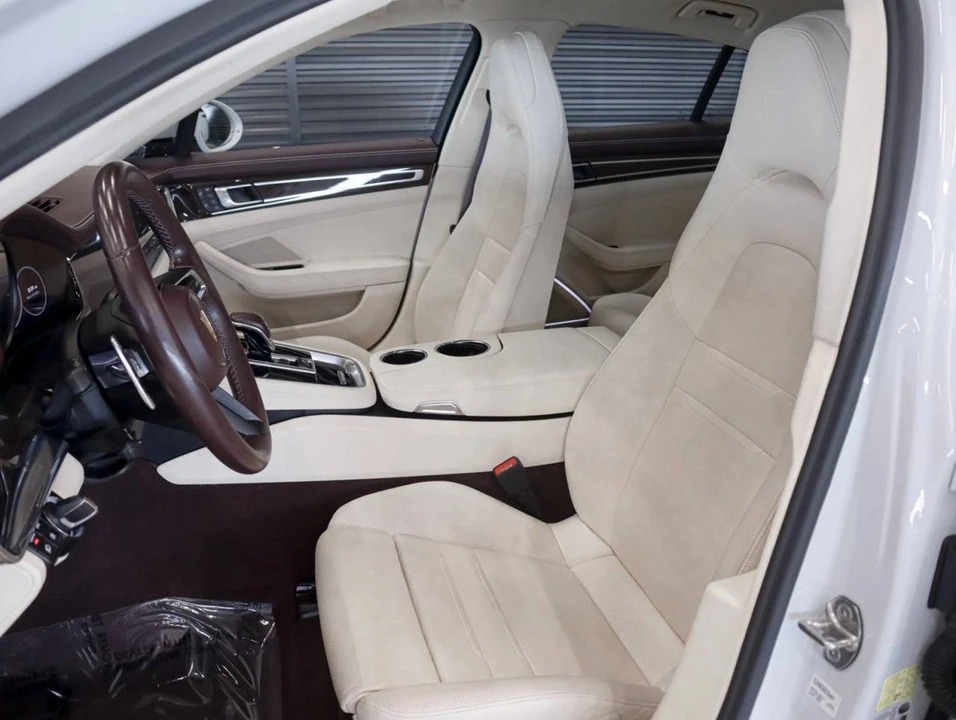 2023 Porsche 971 Panamera - Image 5 of 5