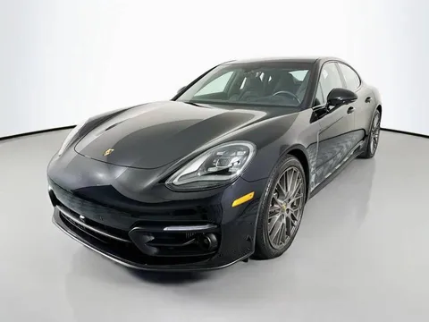 2023 Porsche Panamera Platinum Edition