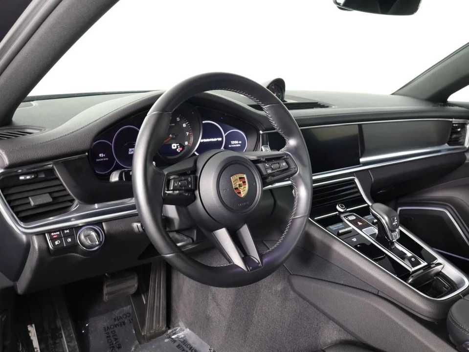 2023 Porsche 971 Panamera - Image 4 of 5