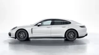 2023 Porsche 971 Panamera - Image 13 of 31