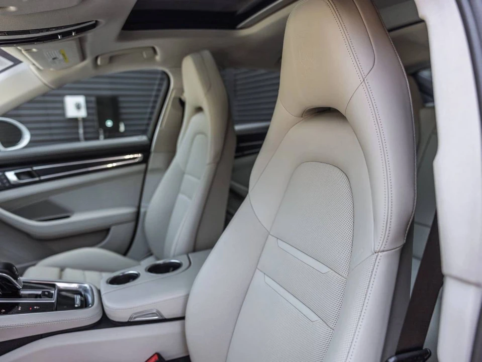 2023 Porsche 971 Panamera - Image 5 of 5