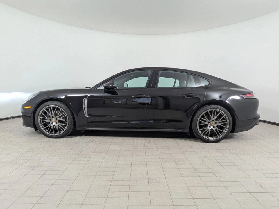 2023 Porsche 971 Panamera - Image 2 of 5