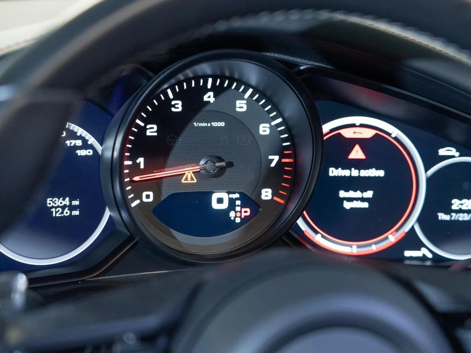 2023 Porsche 971 Panamera - Image 19 of 29