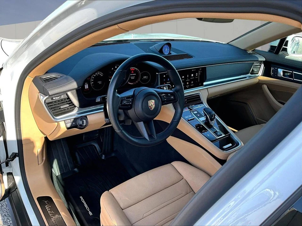 2023 Porsche 971 Panamera - Image 4 of 5