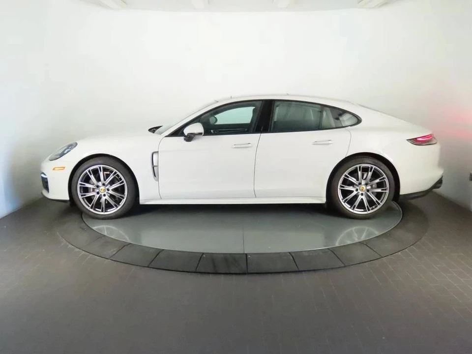 2023 Porsche 971 Panamera - Image 2 of 5