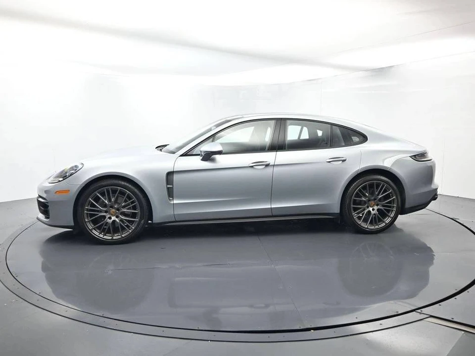 2023 Porsche 971 Panamera - Image 2 of 4