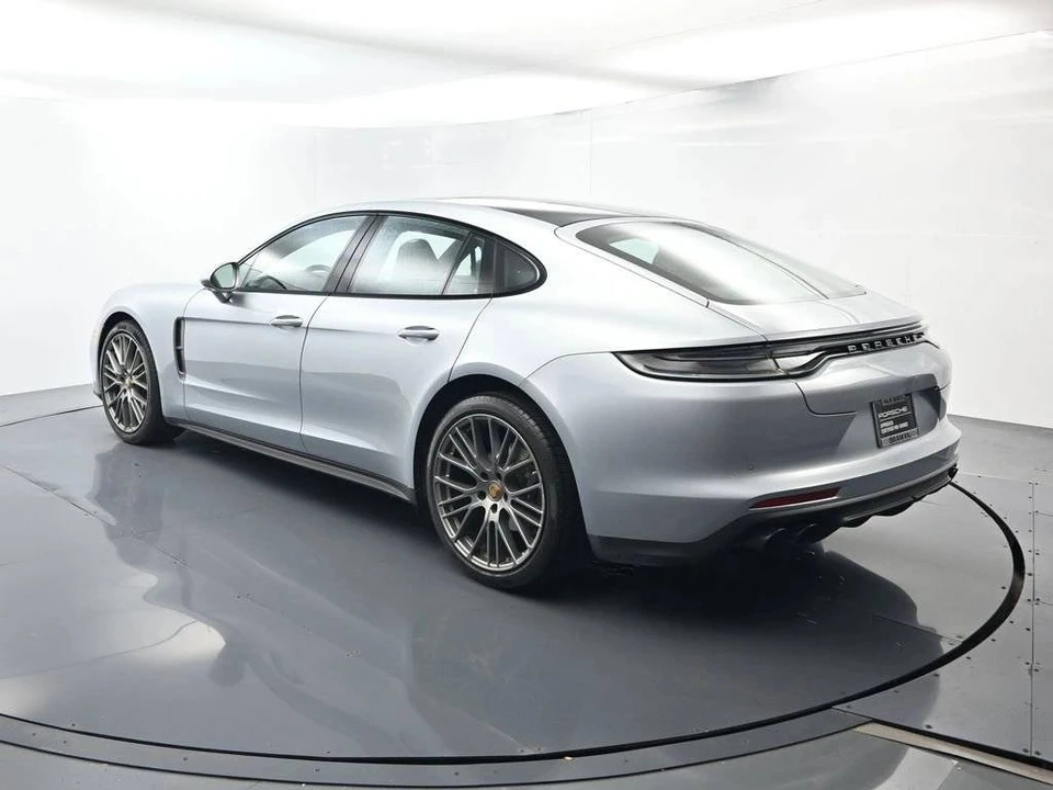 2023 Porsche 971 Panamera - Image 3 of 5