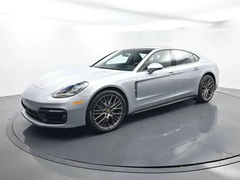 2023 Porsche Panamera Platinum Edition