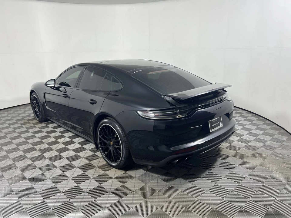 2023 Porsche 971 Panamera - Image 3 of 5