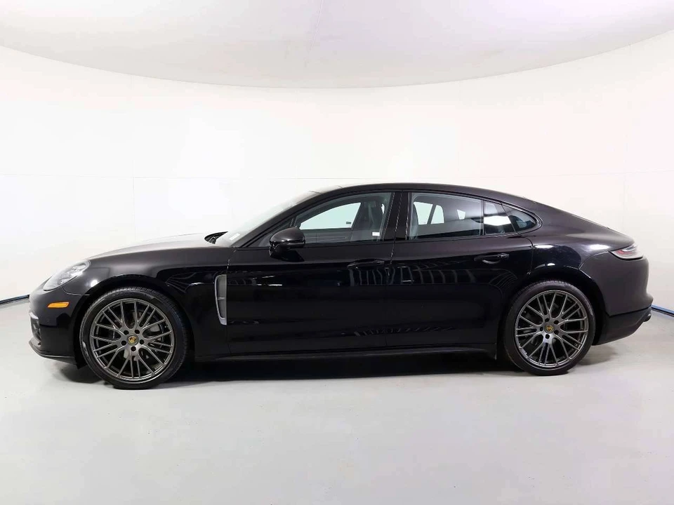 2023 Porsche 971 Panamera - Image 2 of 5
