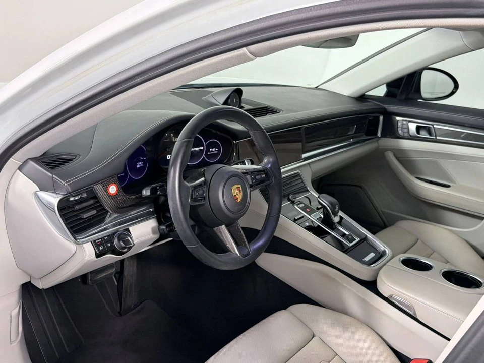 2023 Porsche 971 Panamera - Image 4 of 5
