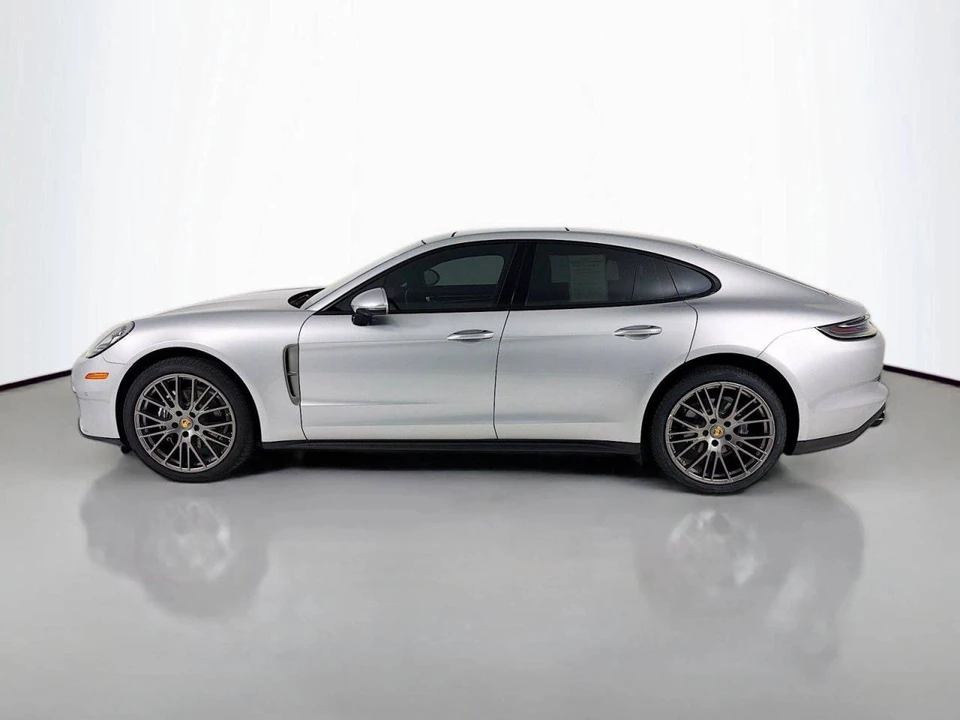 2023 Porsche 971 Panamera - Image 2 of 5