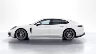 2023 Porsche 971 Panamera - Image 9 of 30