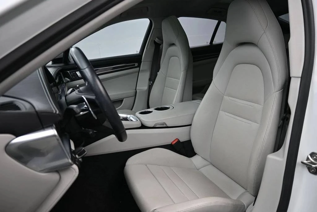 2023 Porsche 971 Panamera - Image 5 of 5